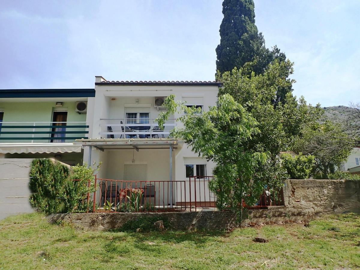 Apartment Maca Starigrad Paklenica Dış mekan fotoğraf