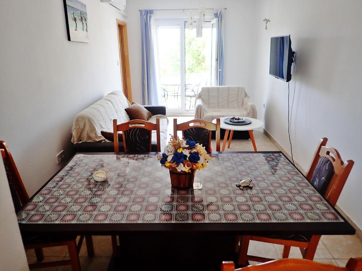 Apartment Maca Starigrad Paklenica Dış mekan fotoğraf